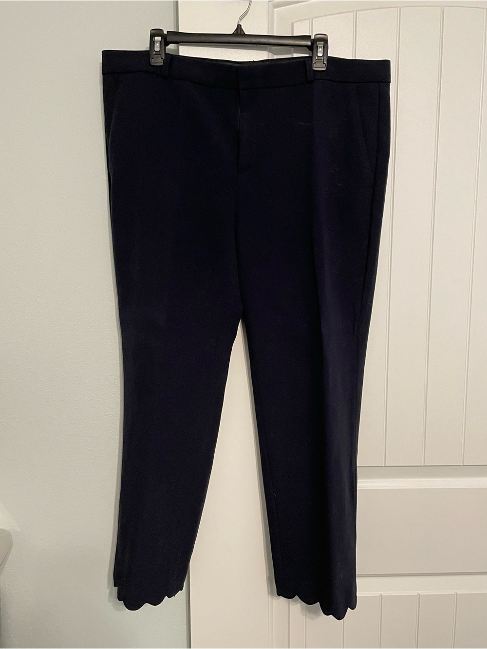 Banana Republic Women's Navy Scalloped Hem Ankle Trousers